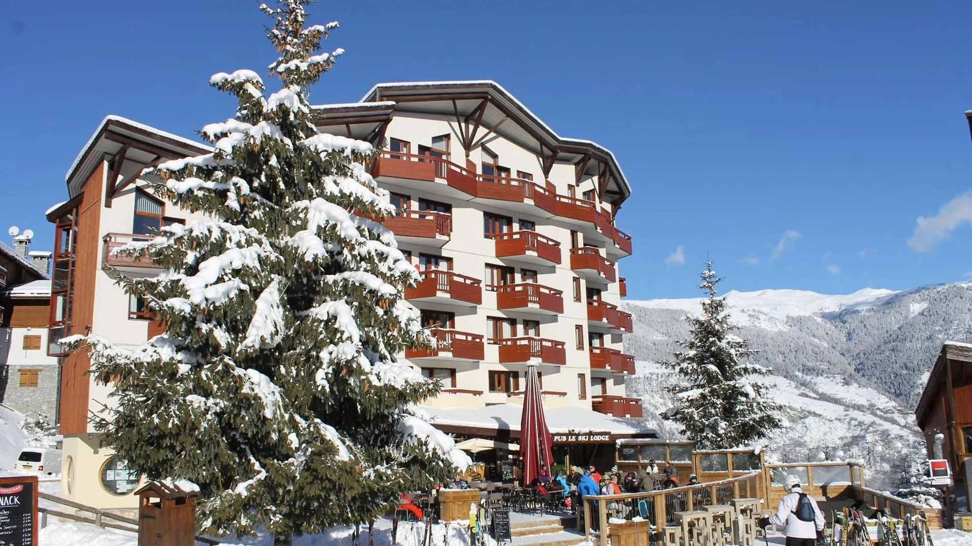 Residence Britania Cles Blanches La Tania Apart-hotel