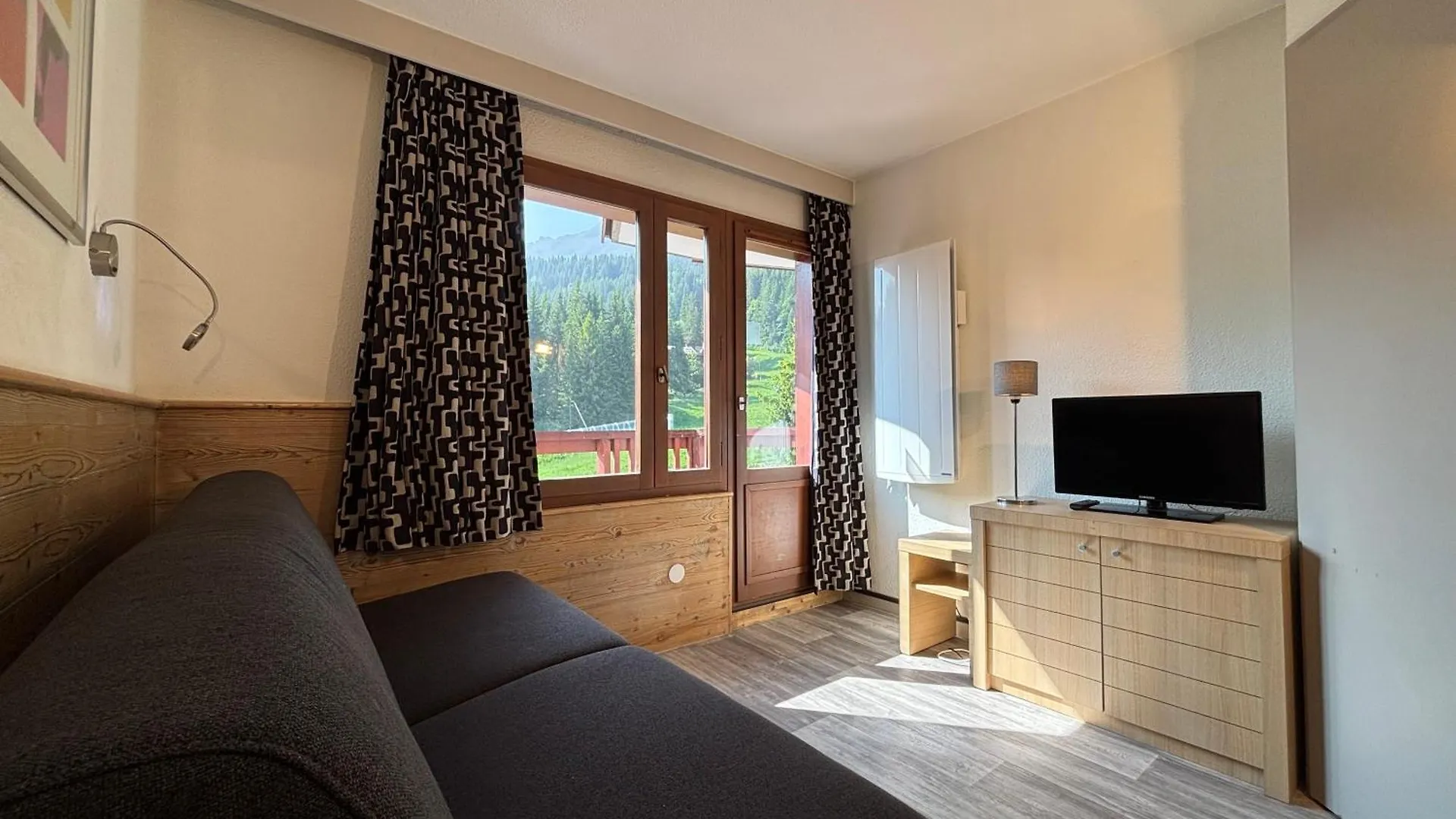 Residence Britania Cles Blanches La Tania France