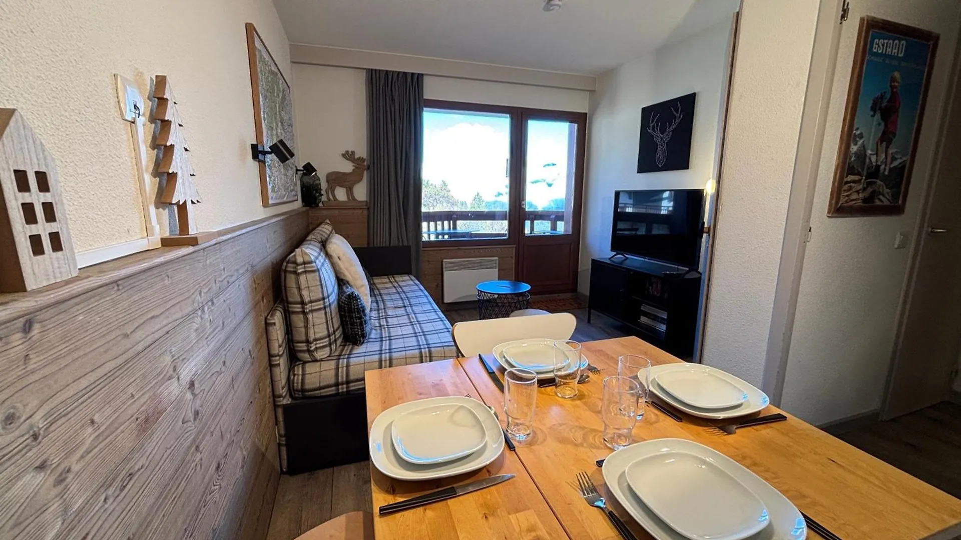 Residence Britania Cles Blanches La Tania Aparthotel