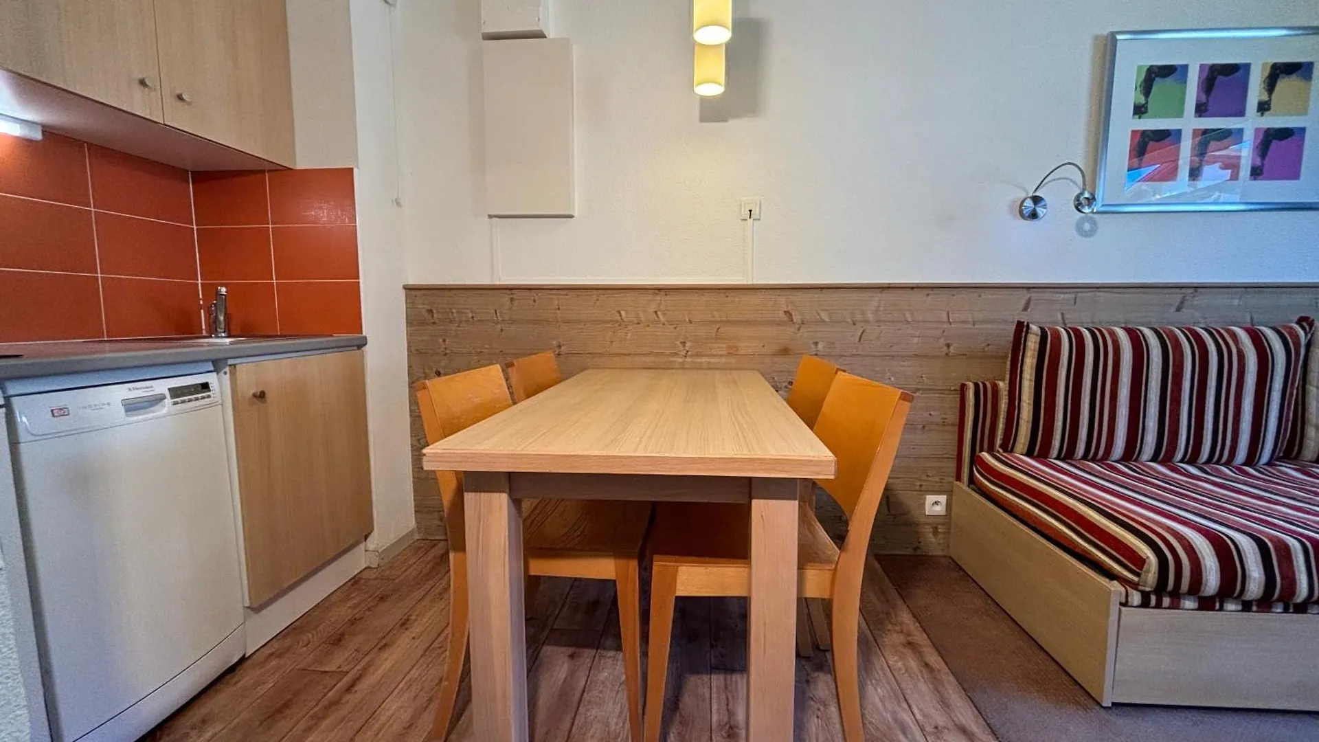 Residence Britania Cles Blanches La Tania Aparthotel